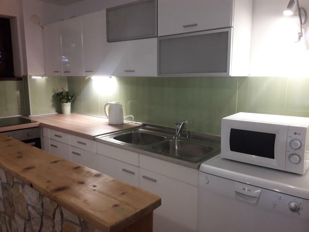 Mirjam Appartement Novi Vinodolski Buitenkant foto